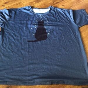 Pink Daisy navy cat in night sky short sleeve graphic tee in size 2x